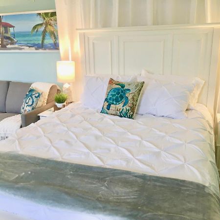 Coastal Studio Escape! North North Naples Екстериор снимка
